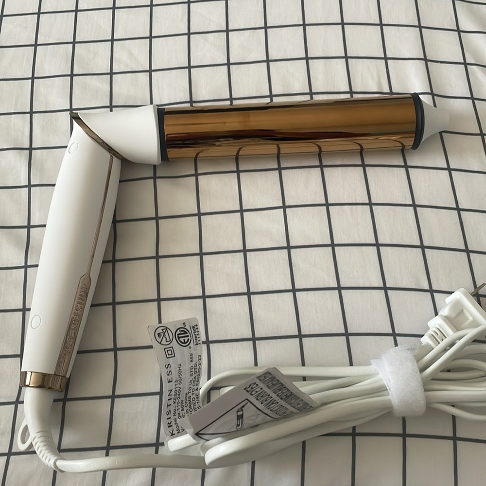 Kristin Ess Hair 1 1/4 Inch Curling Iron Pivot Wand - Picture 3 of 6
